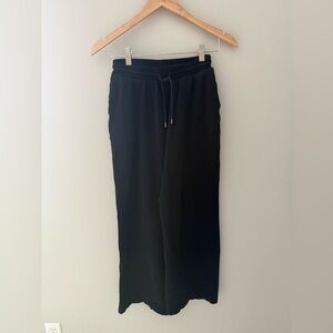 Old navy wide-leg sweatpants